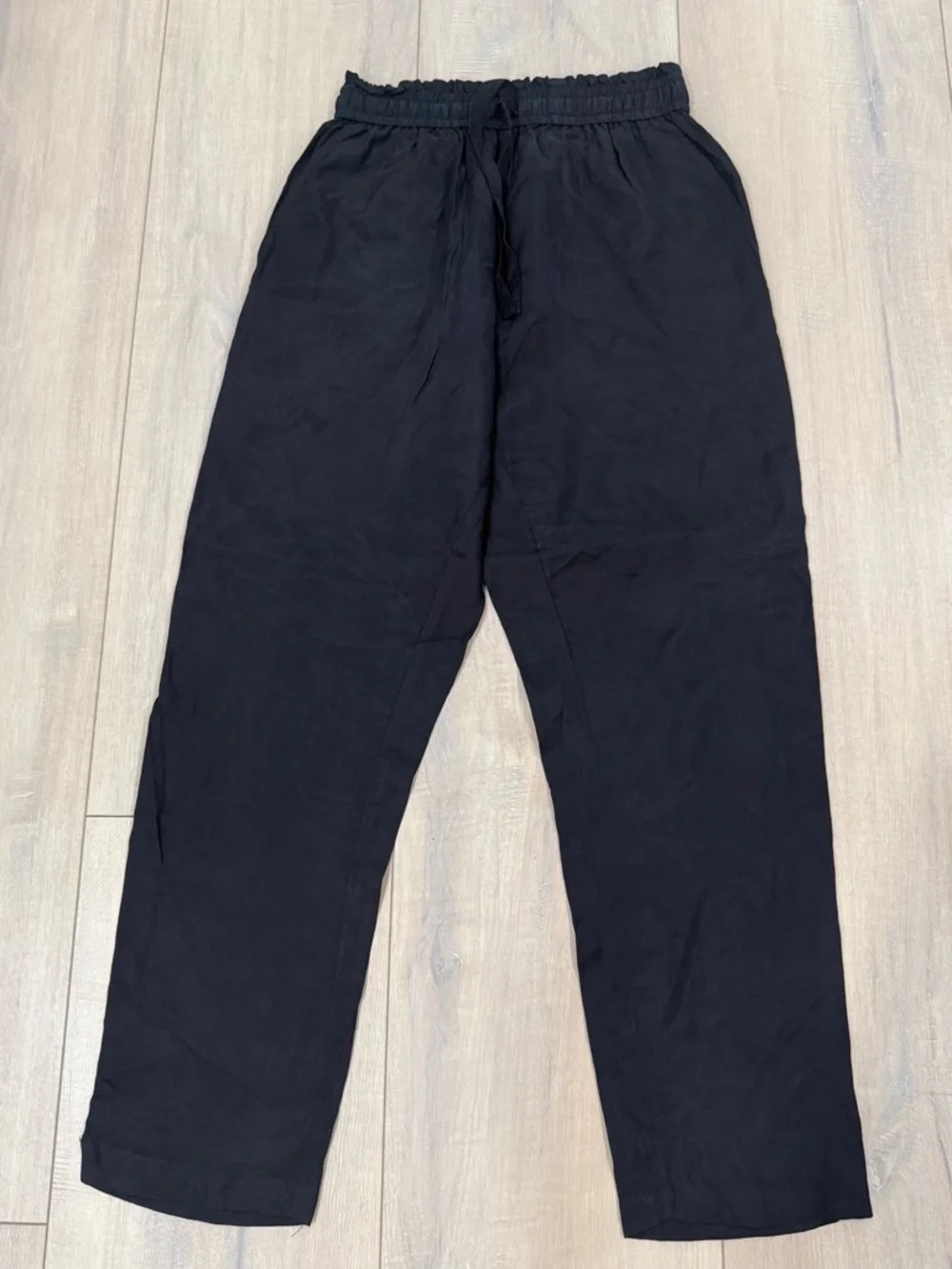 Women's Straight-Leg Elastic-Waist Pants — Black
